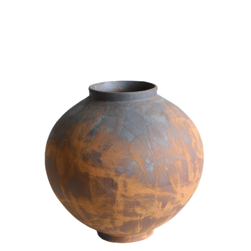 Ceramic flower vase