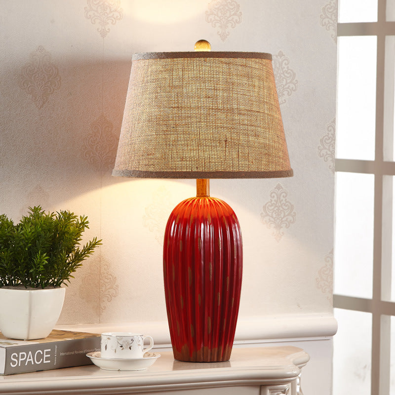 Ceramic table lamp